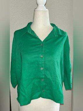 Nia The Brand | Vibrant Green Button Down | Size M